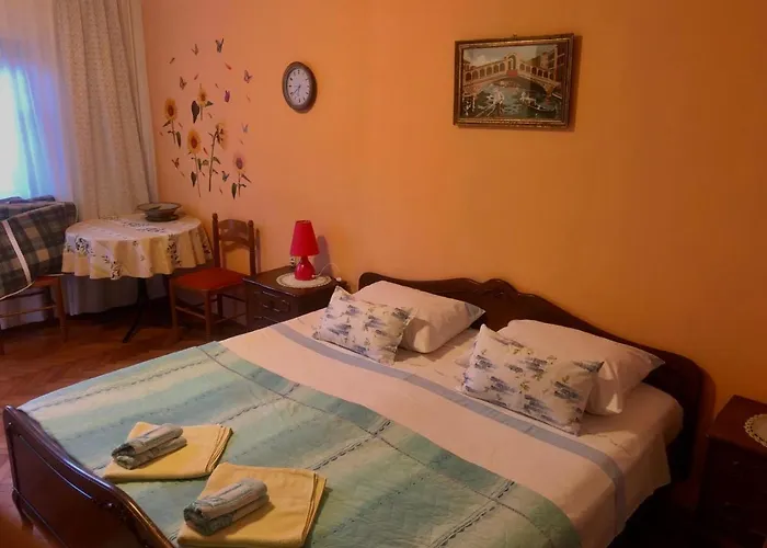 アパート Miranda ポレッチ